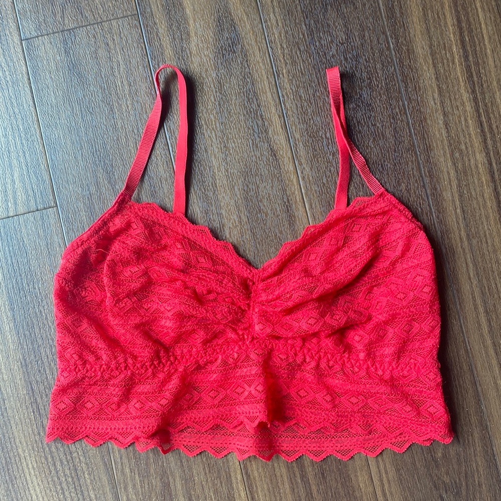 VS Victoria’s Secret Pink red lace bralette